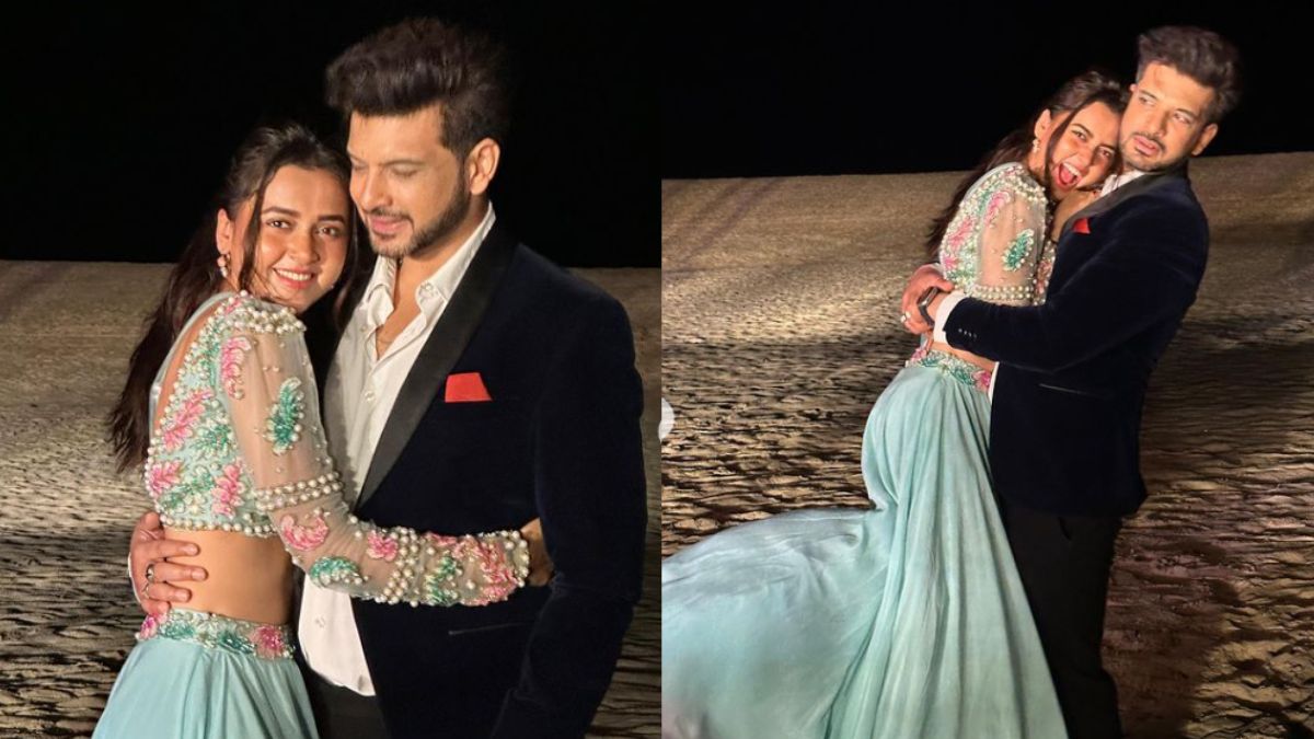 tejasswi-prakash-and-karan-kundrra-romance-on-a-beach-fans-send-love-to-bigg-boss-couple-see-pics